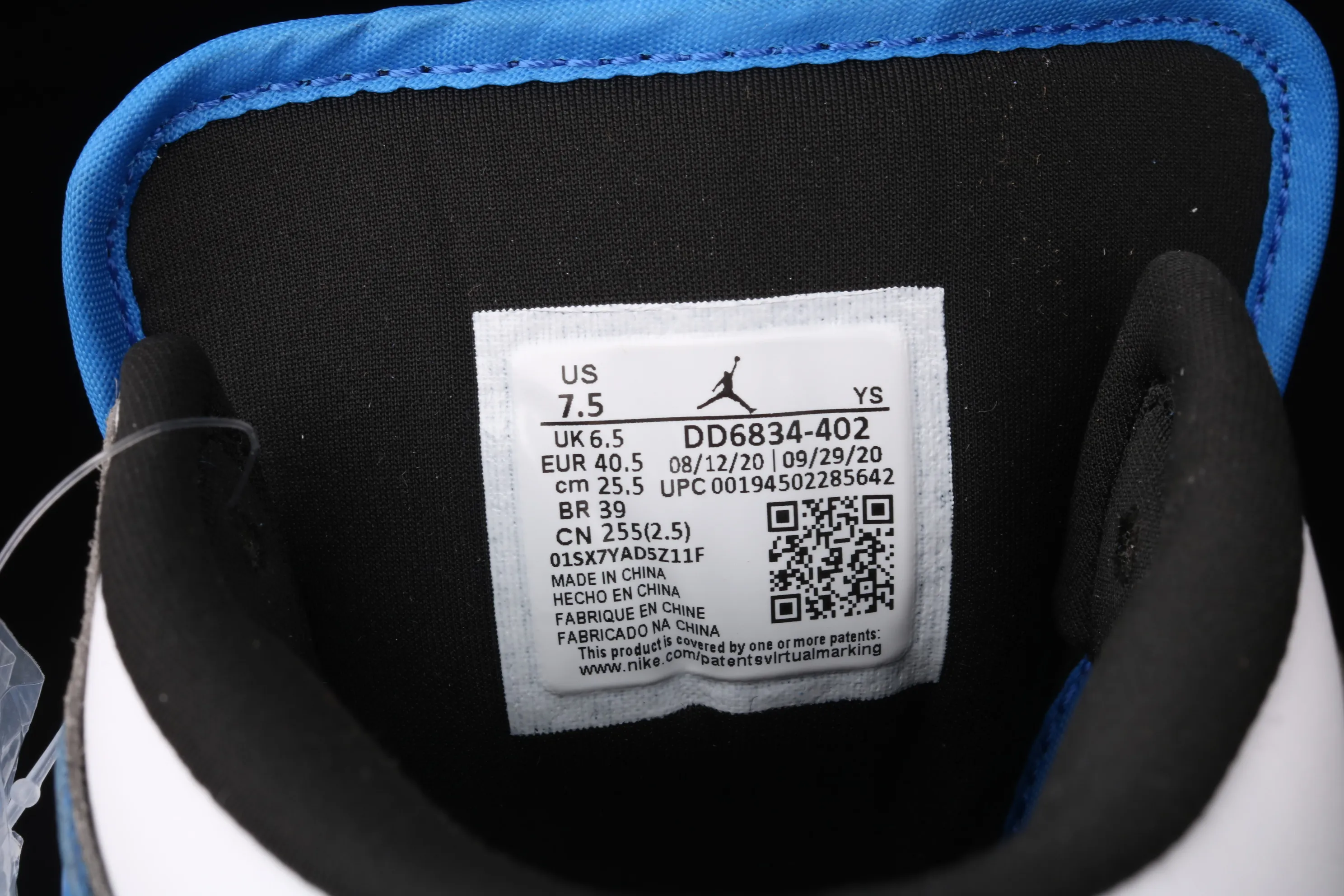 All categories Air Jordan Jordan series basketball shoes Air Jordan 1 Mid Air Jordan 1 Mid AJ1 Joe 1 patent leather white and blue Zhongbang basketball shoes DD6834-402